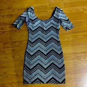 Tight knit print design